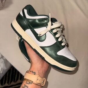 Nike Forest Green and White Sneakers